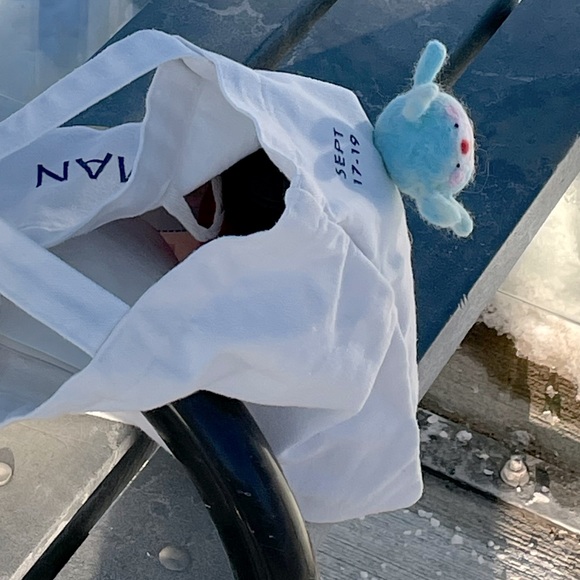 Felting Sky Blue Cute Smiling Rabbit Mini Tiny Plushy Decoration Brooch Pin - Picture 6 of 7